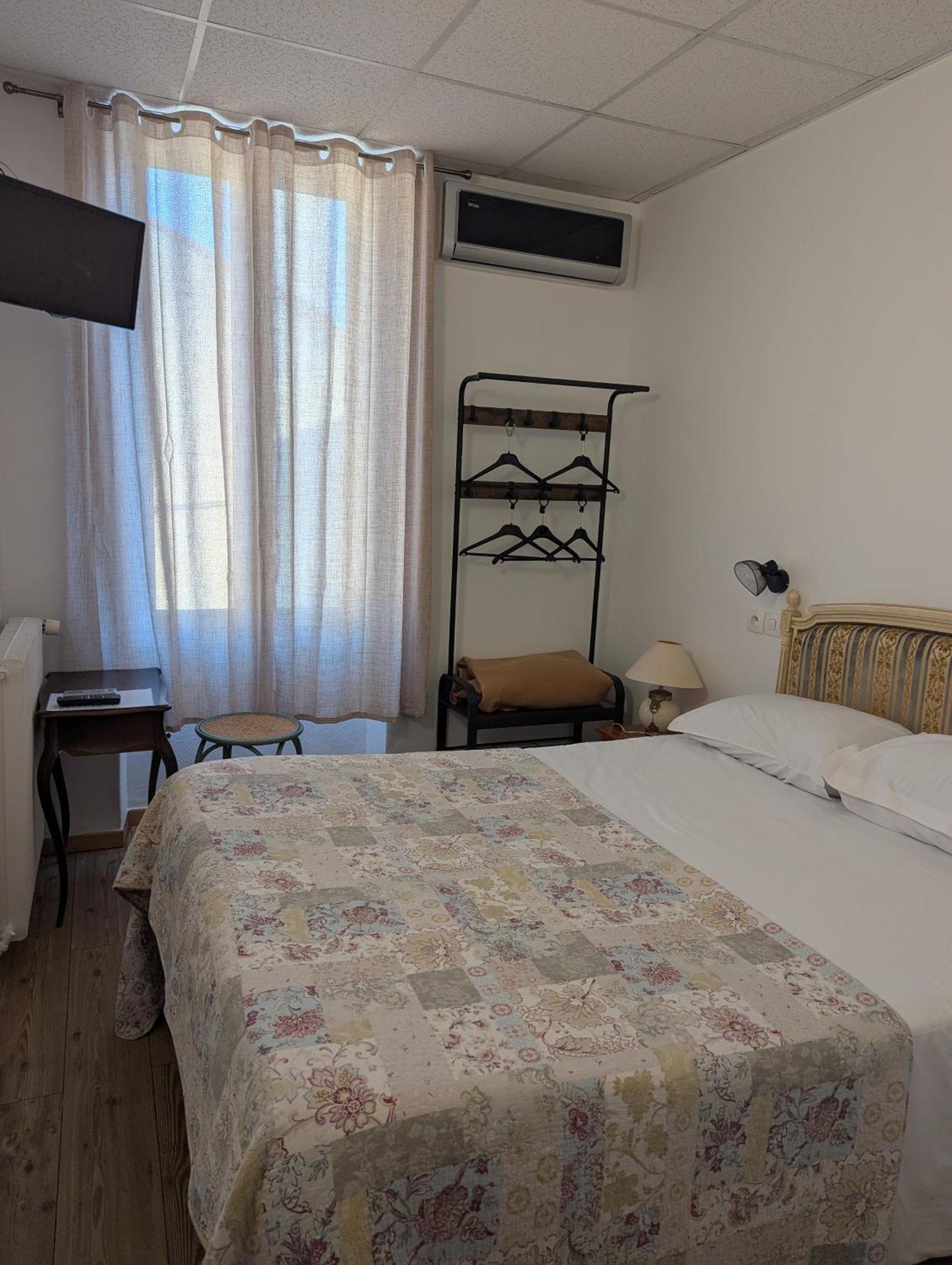 Hotel Du Parc Montelimar Room photo