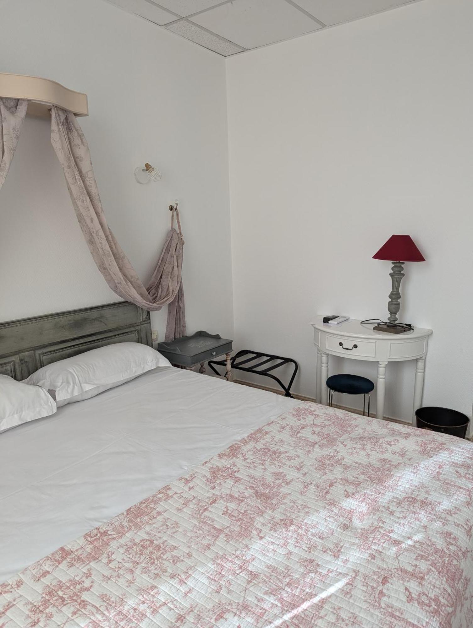 Hotel Du Parc Montelimar Room photo